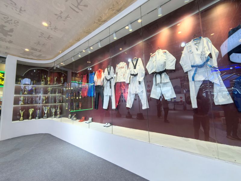 动会纪念册, entit