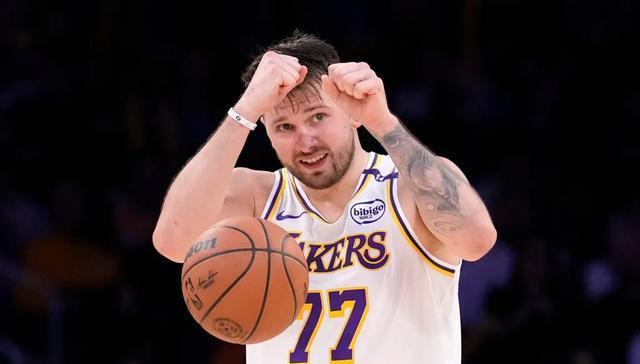 alt, Kram报, 队打入八强 alt, Kram报, 队打入八强