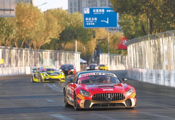 发安全车出 发安全车出